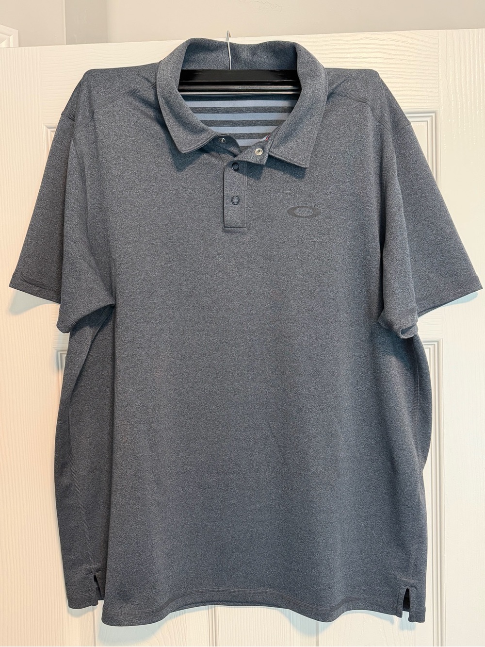 Oakley Men's Gray Heather Performance Polo